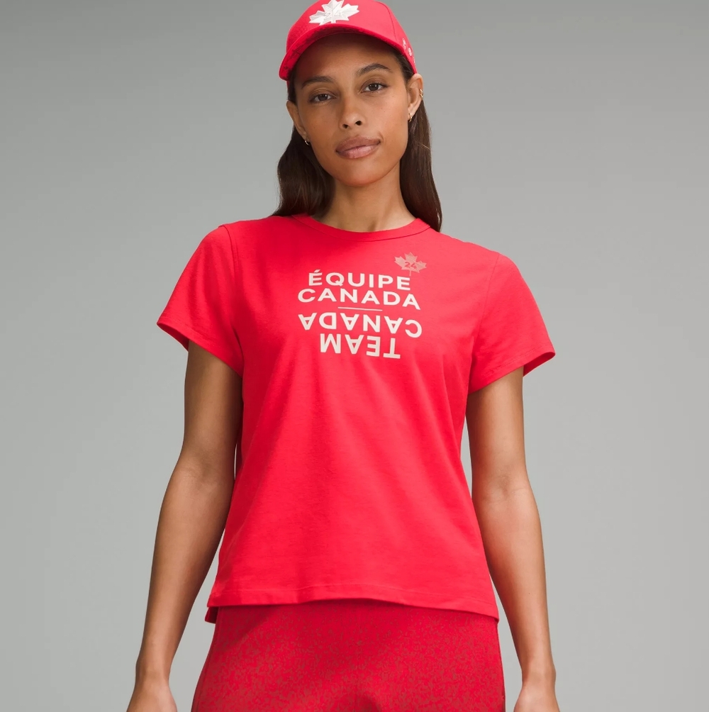 NWT LULULEMON Team Canada Red Cotton Classic Fit Tee 6